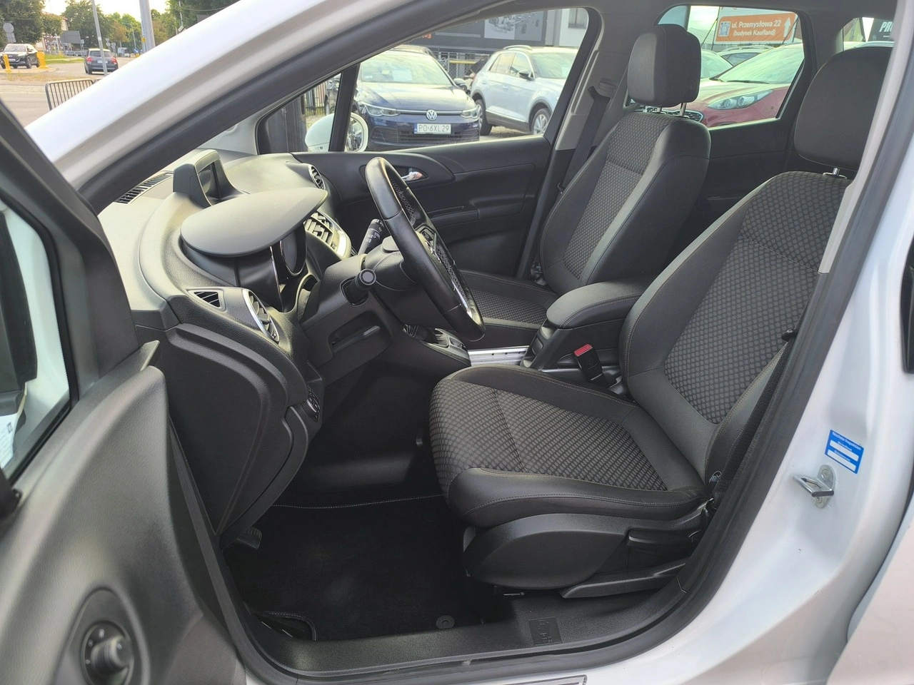 Opel Meriva - Zdjęcie 15