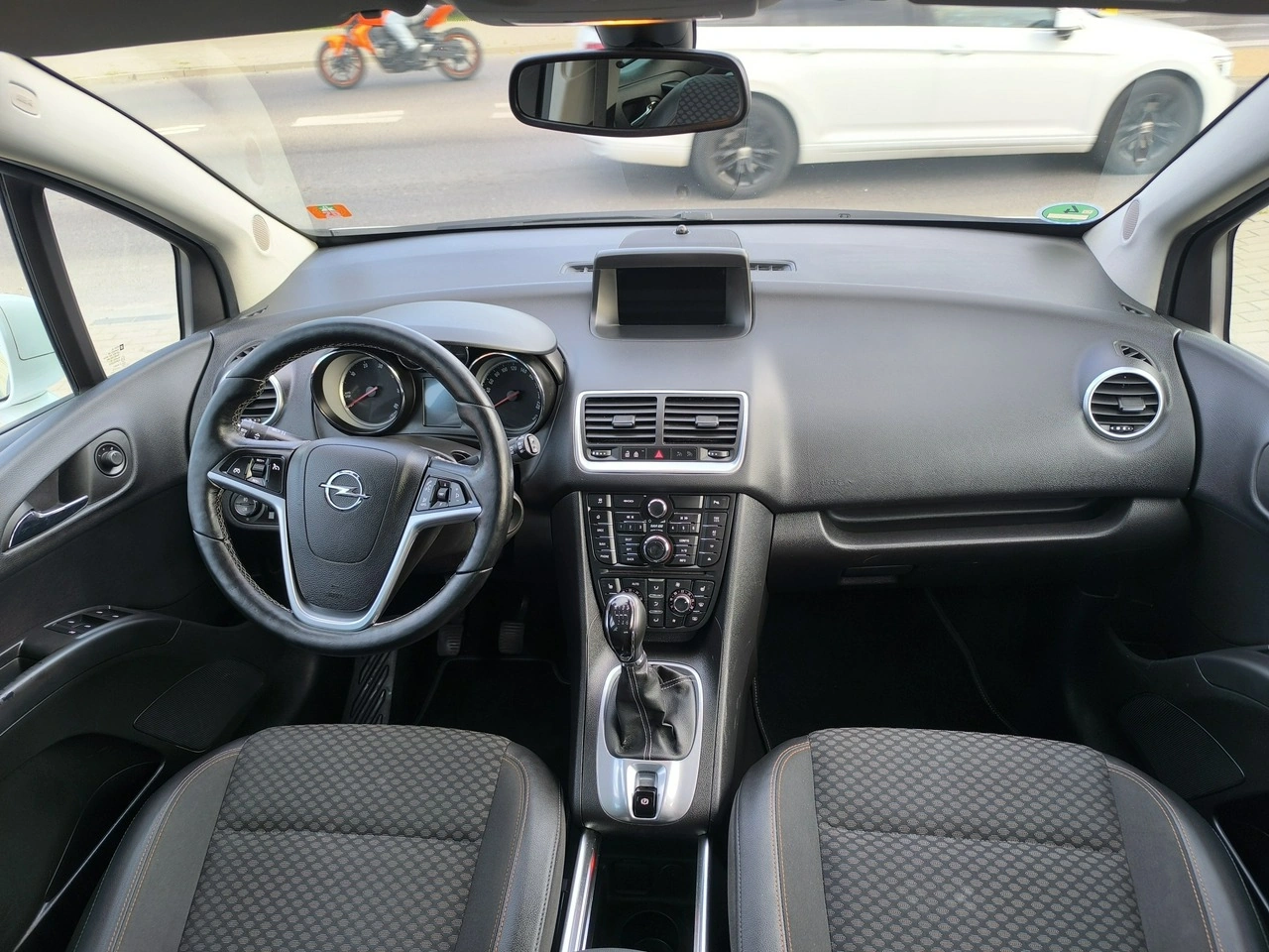 Opel Meriva - Zdjęcie 18