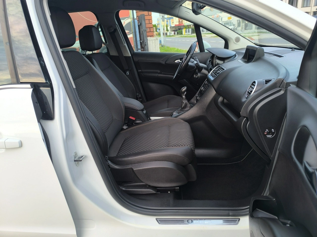 Opel Meriva - Zdjęcie 22