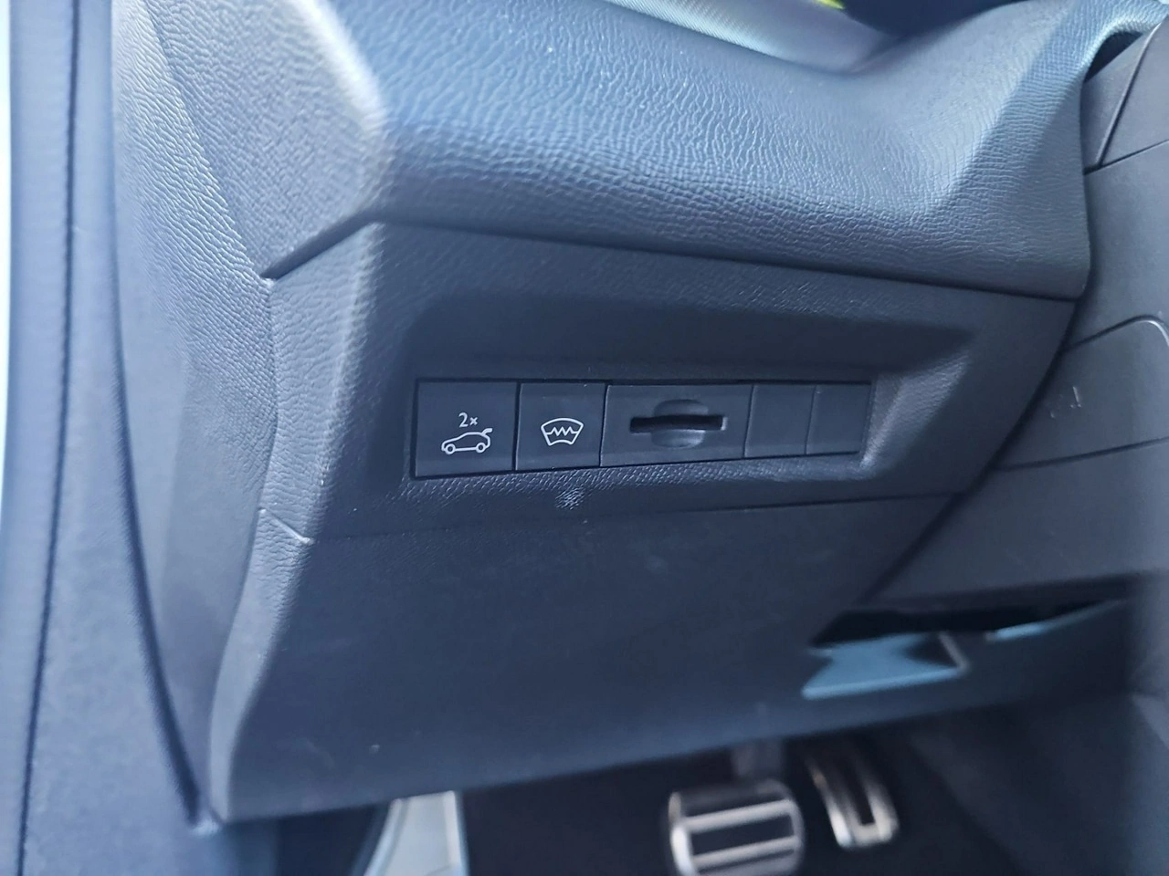 Peugeot 308 - Zdjęcie 16
