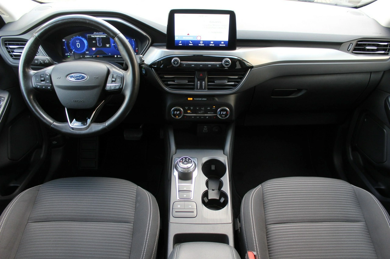 Ford Kuga - Zdjęcie 10