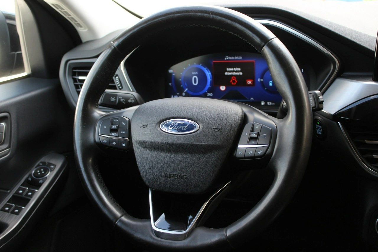 Ford Kuga - Zdjęcie 13