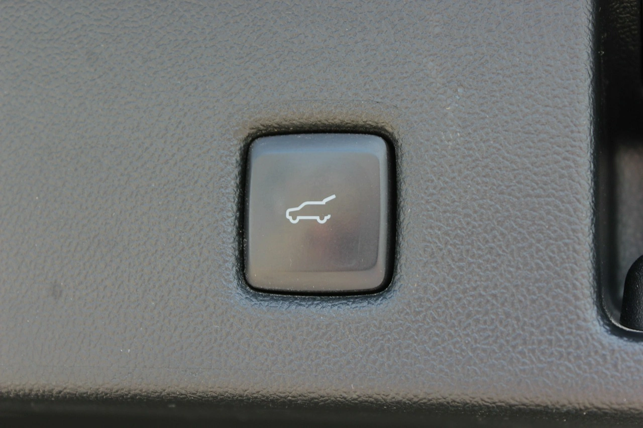 Ford Kuga - Zdjęcie 17