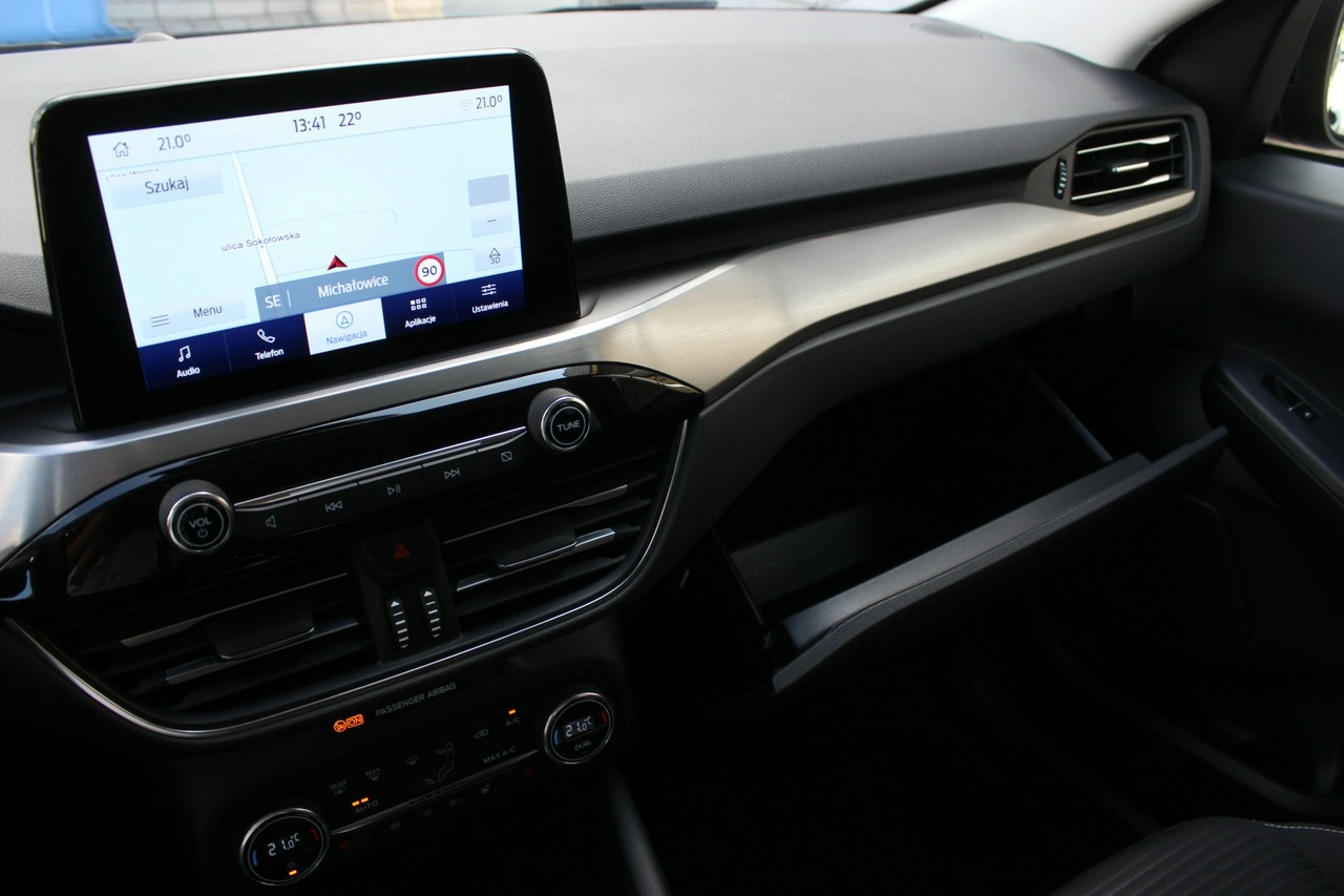 Ford Kuga - Zdjęcie 29