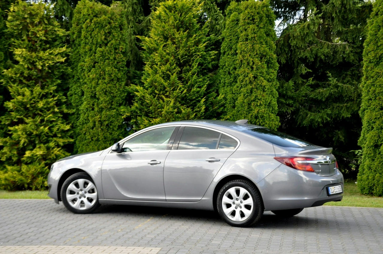 Opel Insignia - Zdjęcie 12