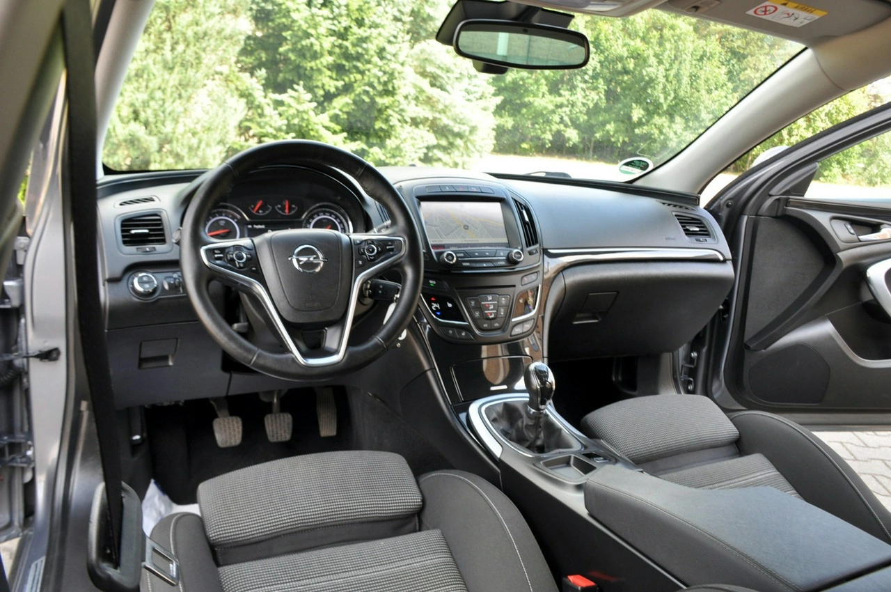 Opel Insignia - Zdjęcie 27