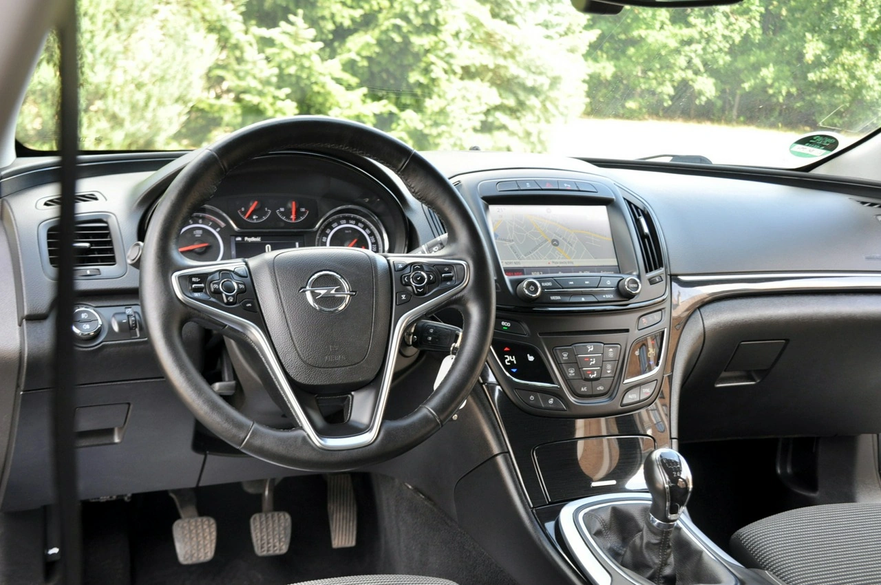 Opel Insignia - Zdjęcie 28