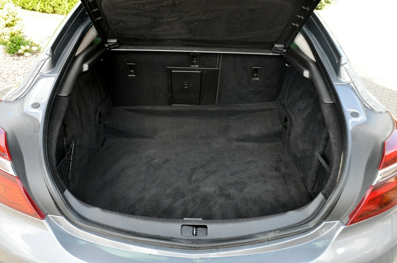 Opel Insignia - Zdjęcie 37