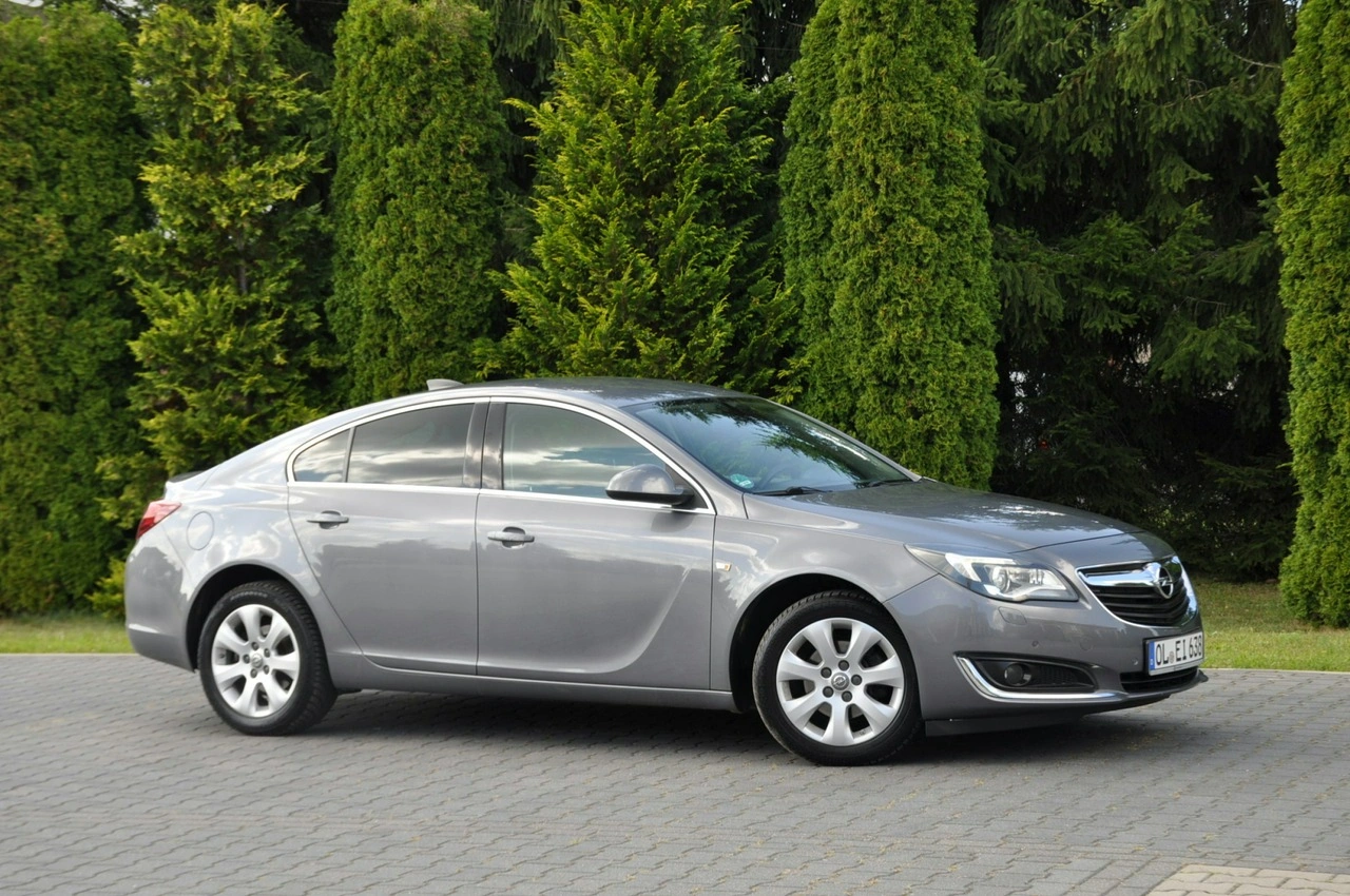 Opel Insignia - Zdjęcie 3