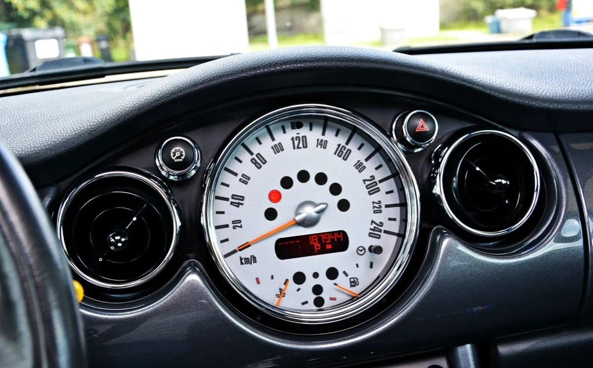 MINI Cooper S - Zdjęcie 26