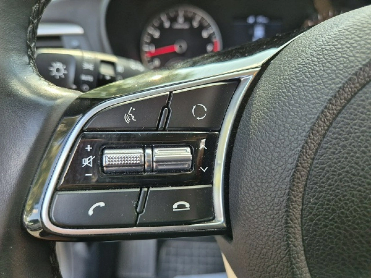 Kia Optima - Zdjęcie 27