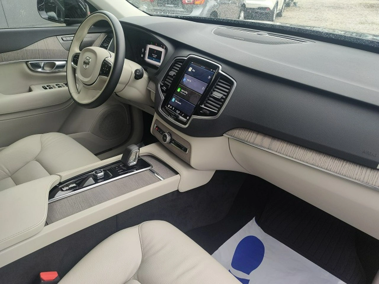 Volvo XC 90 - Zdjęcie 14