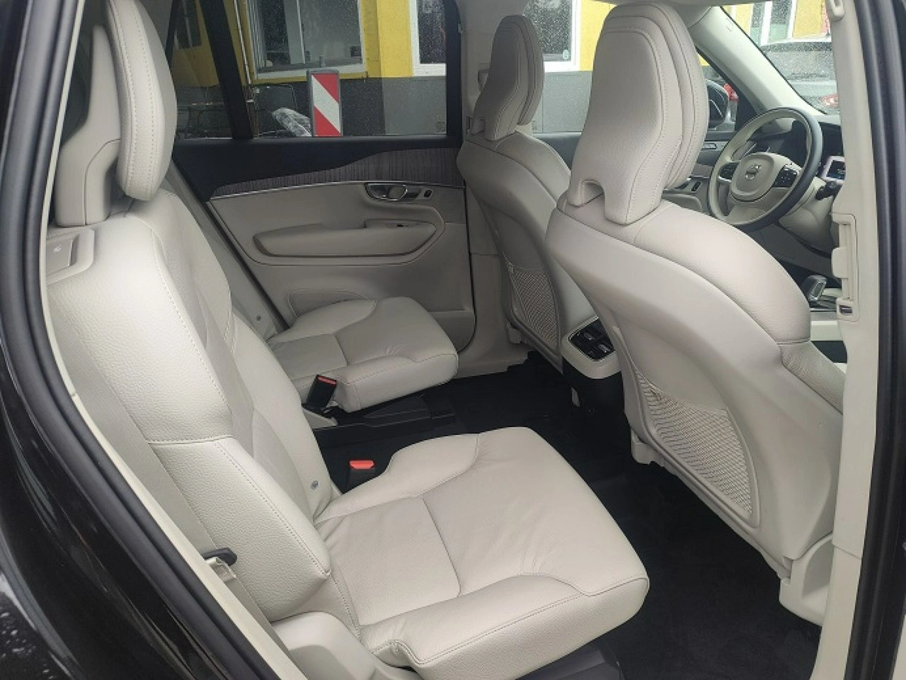 Volvo XC 90 - Zdjęcie 17