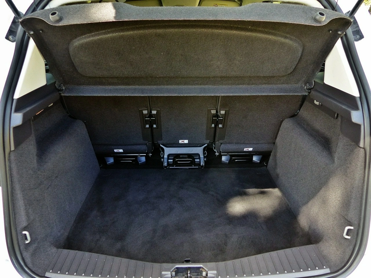 Ford C-MAX - Zdjęcie 9