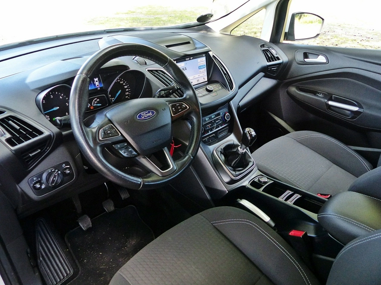 Ford C-MAX - Zdjęcie 16