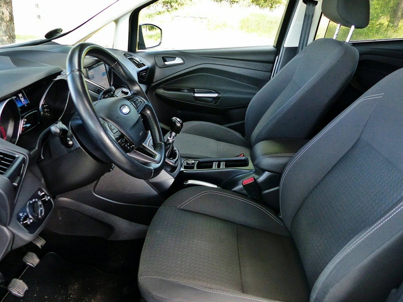 Ford C-MAX - Zdjęcie 17