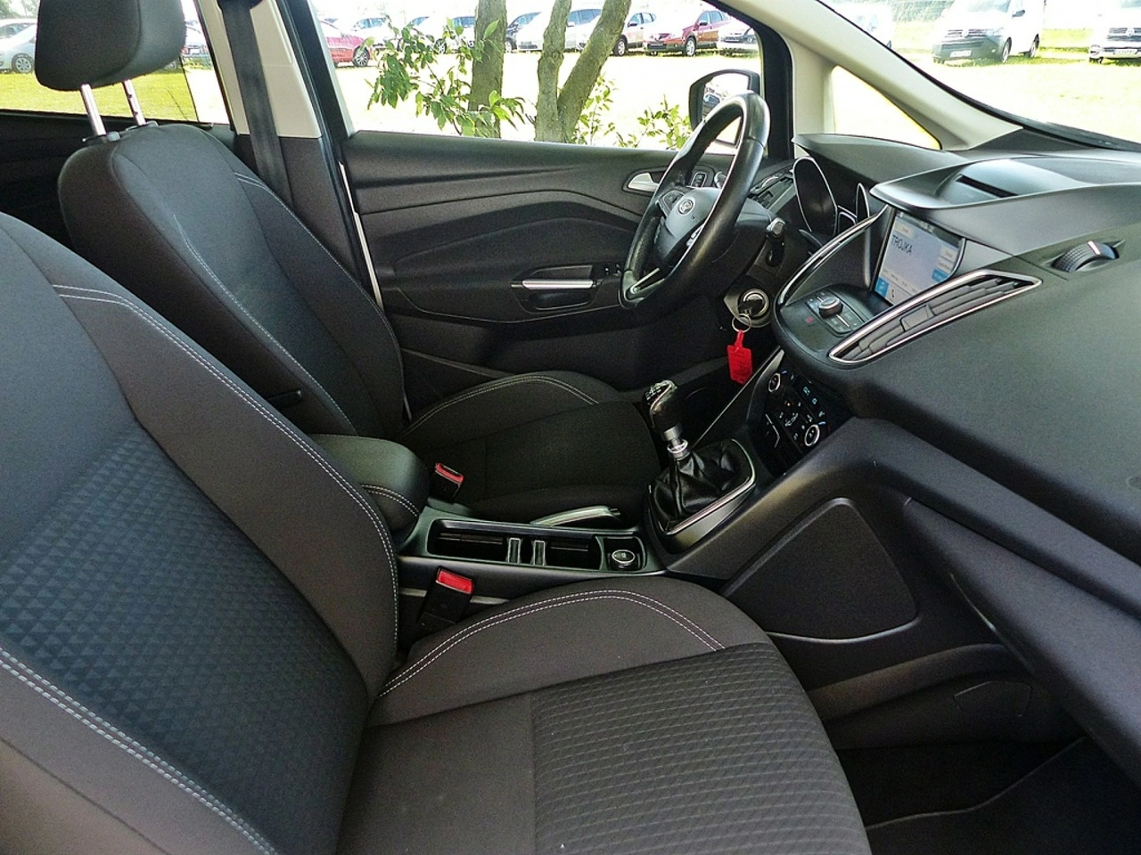 Ford C-MAX - Zdjęcie 23