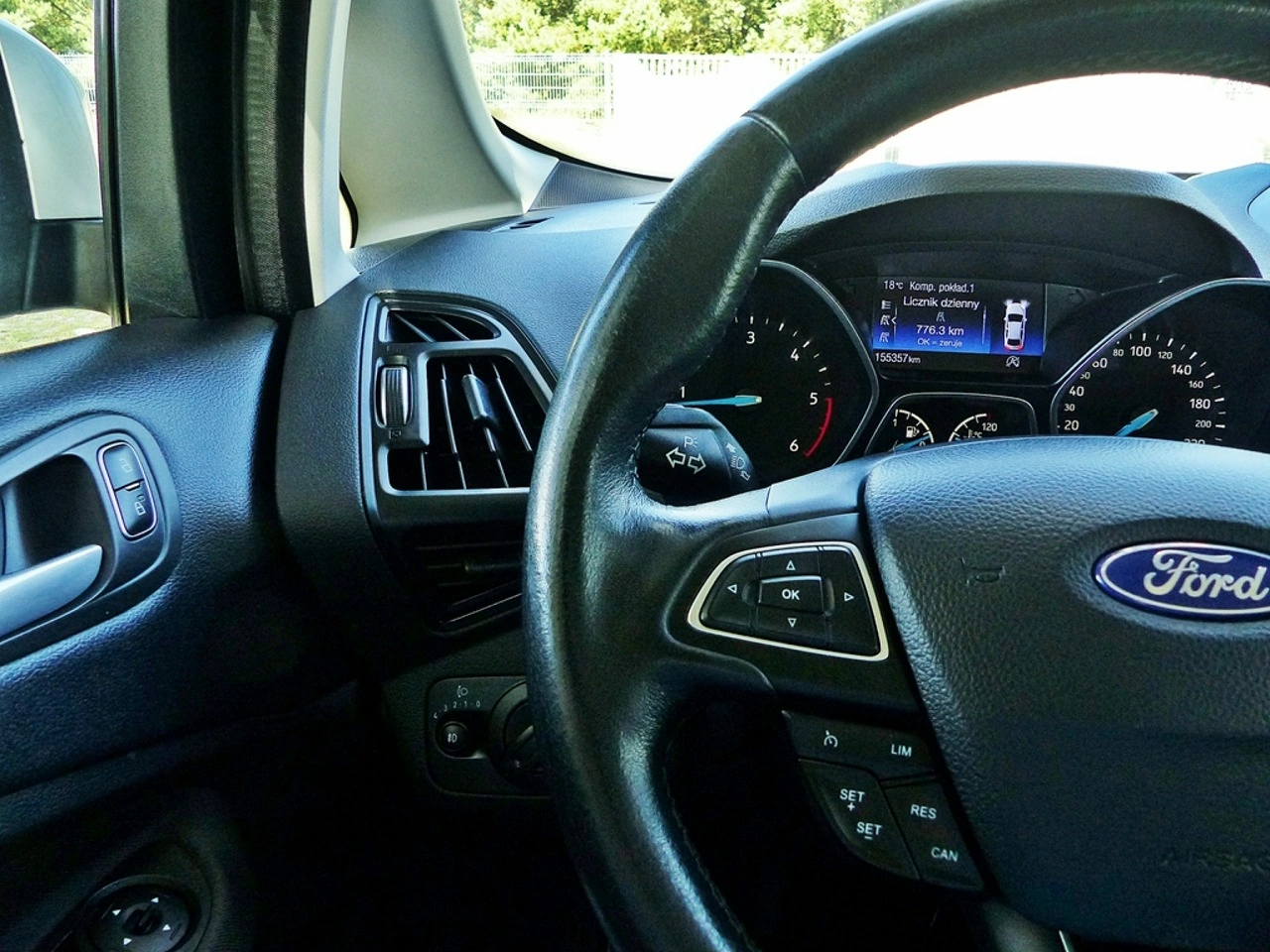 Ford C-MAX - Zdjęcie 28