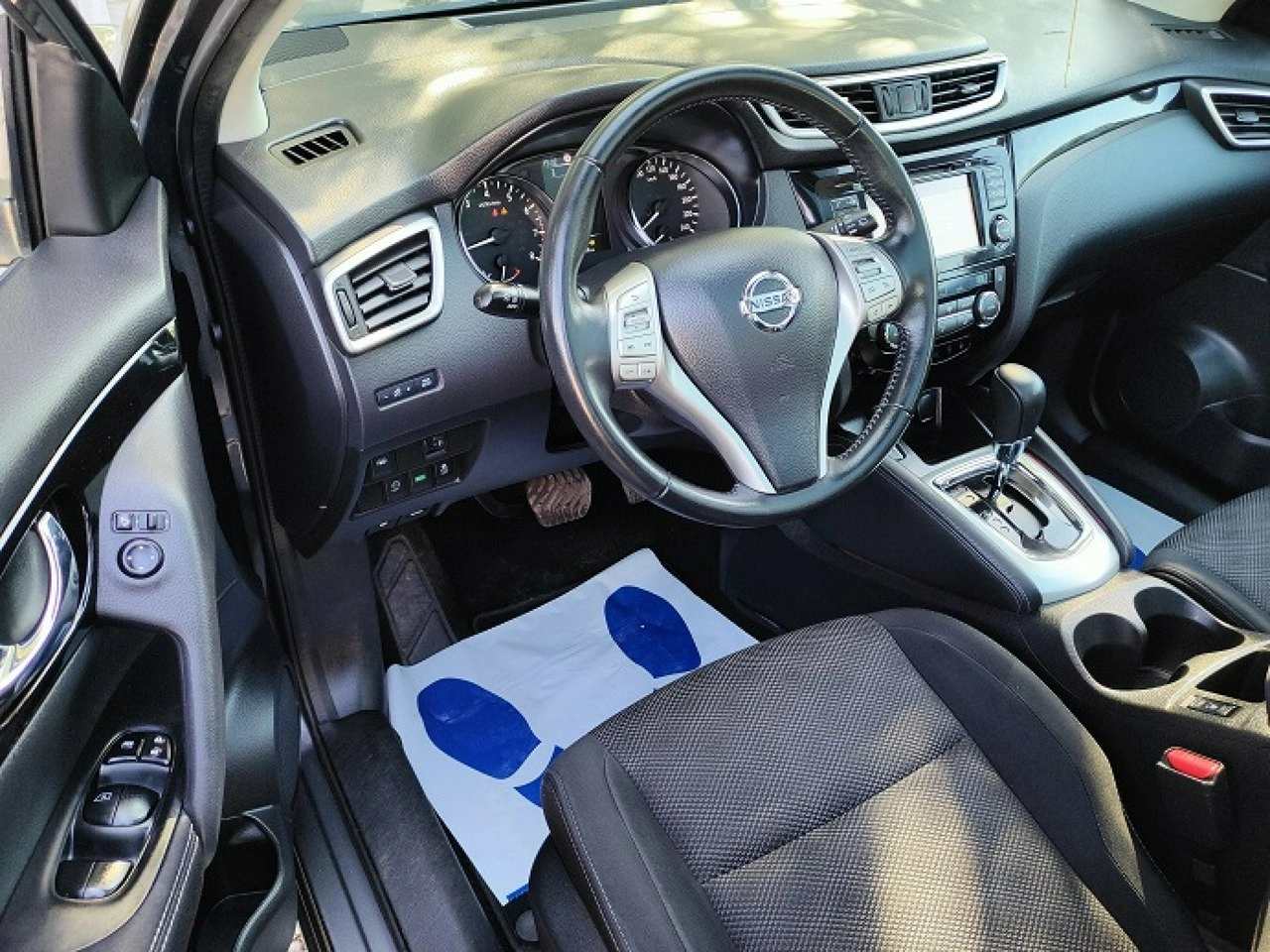 Nissan Qashqai - Zdjęcie 11