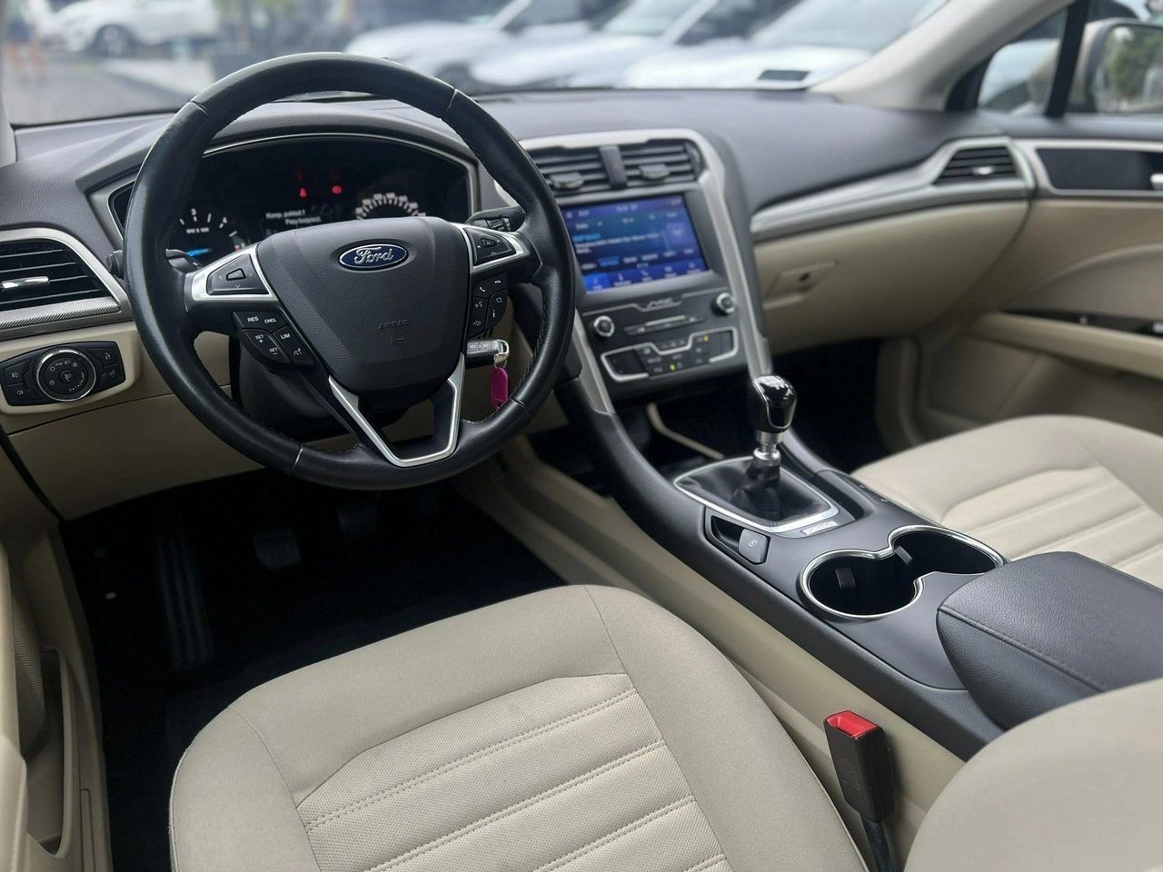 Ford Mondeo - Zdjęcie 13