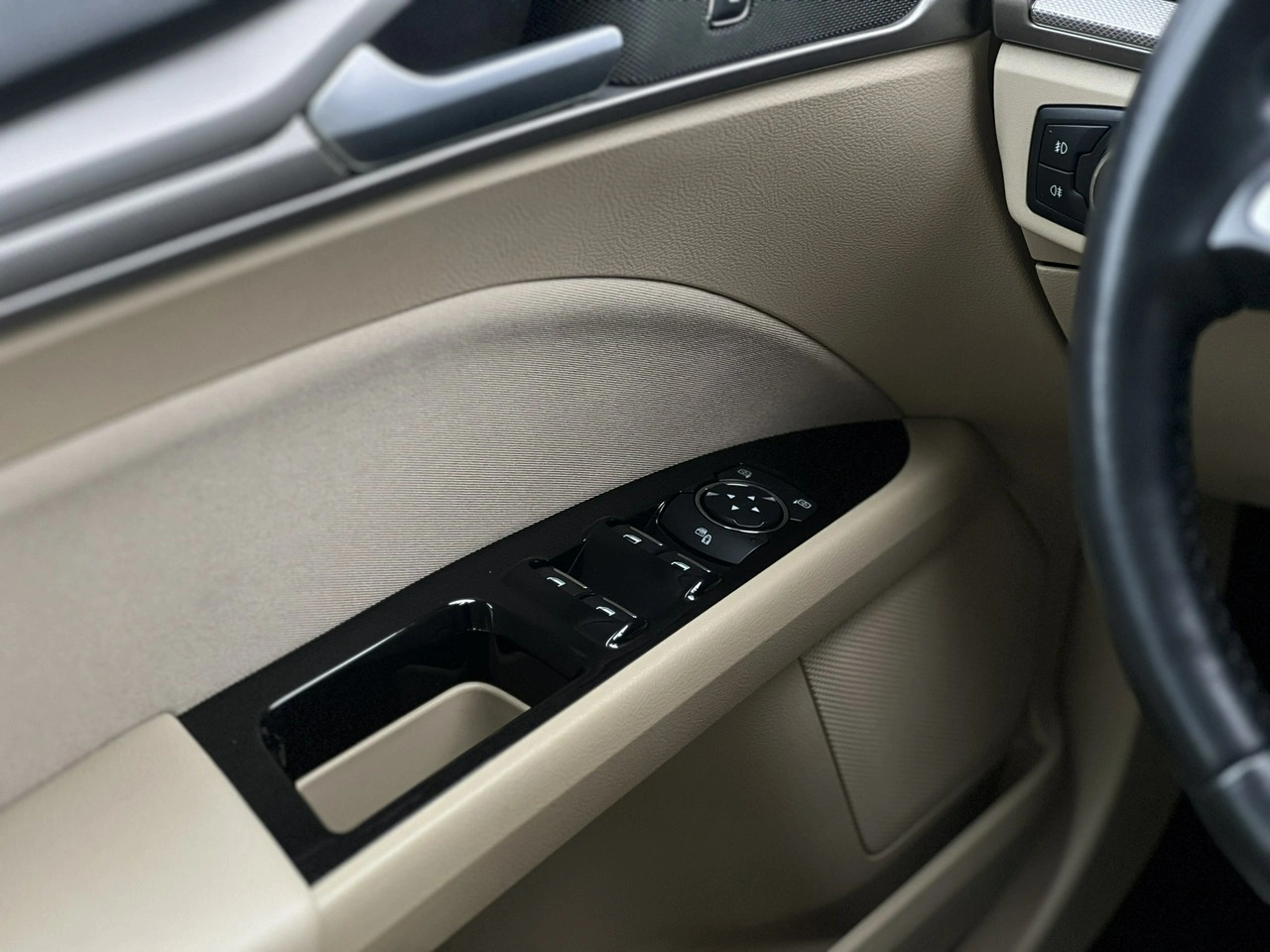 Ford Mondeo - Zdjęcie 19