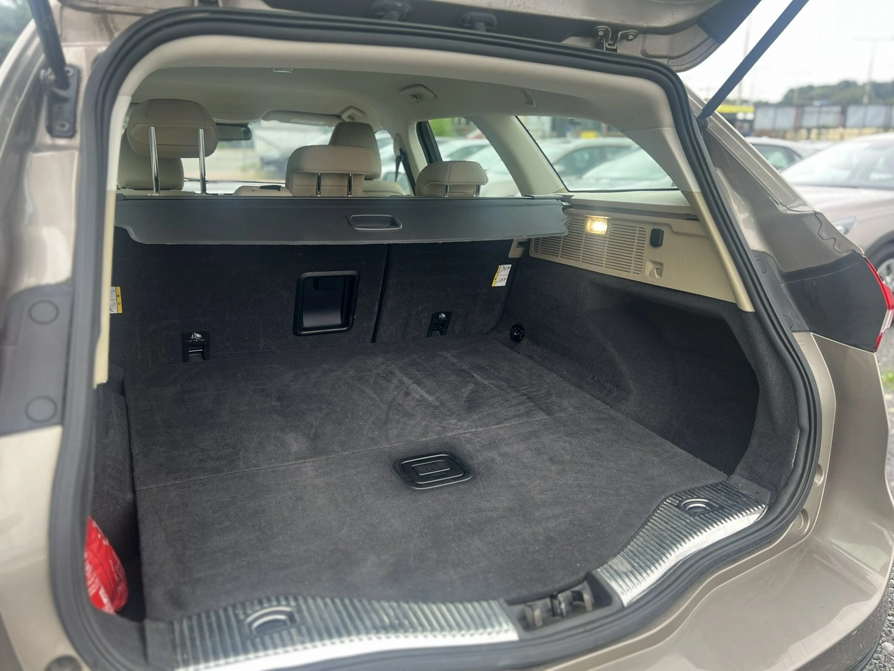 Ford Mondeo - Zdjęcie 30