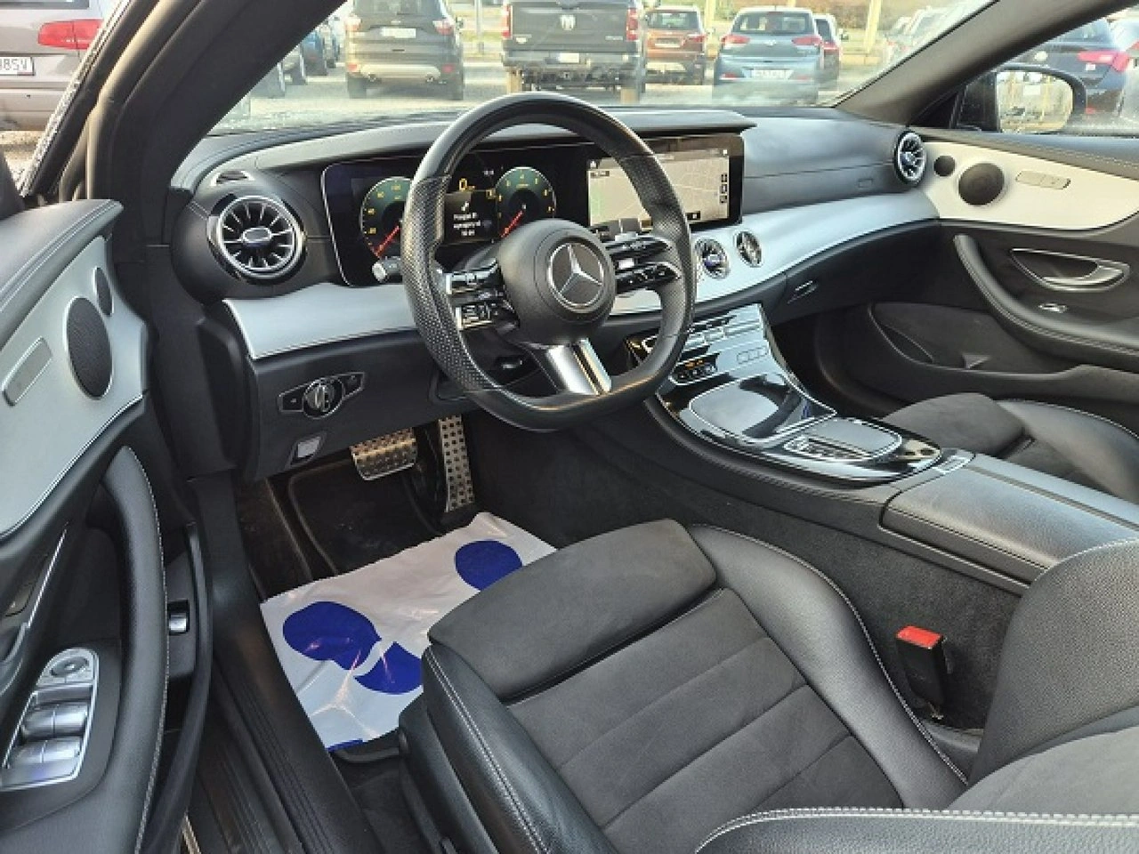 Mercedes E 200 - Zdjęcie 17