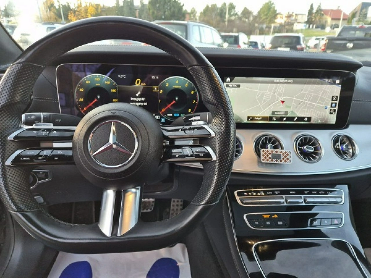 Mercedes E 200 - Zdjęcie 20