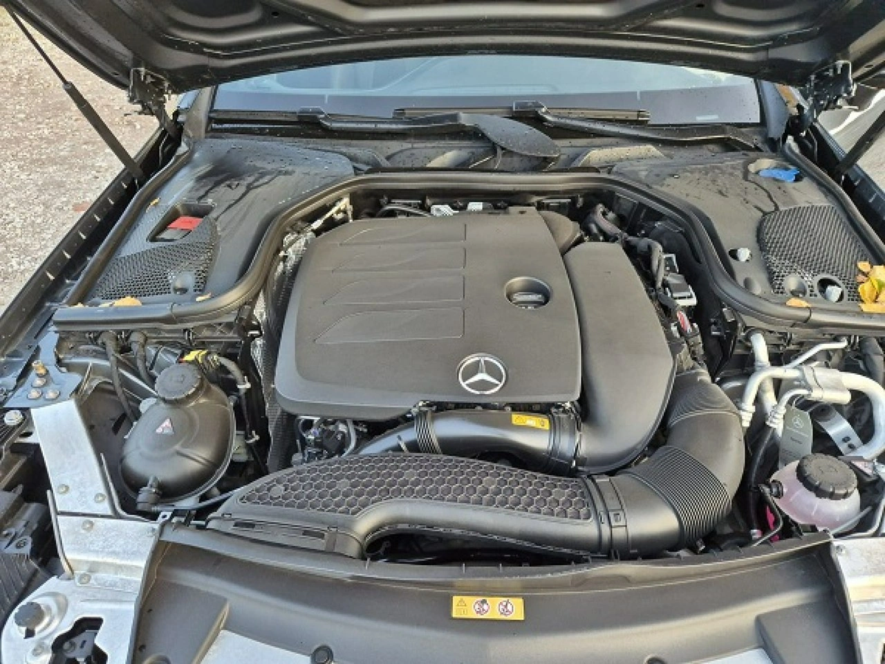 Mercedes E 200 - Zdjęcie 28