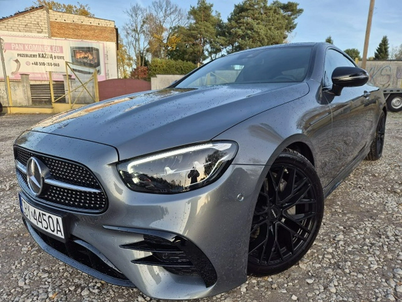 Mercedes E 200 - Główne zdjęcie