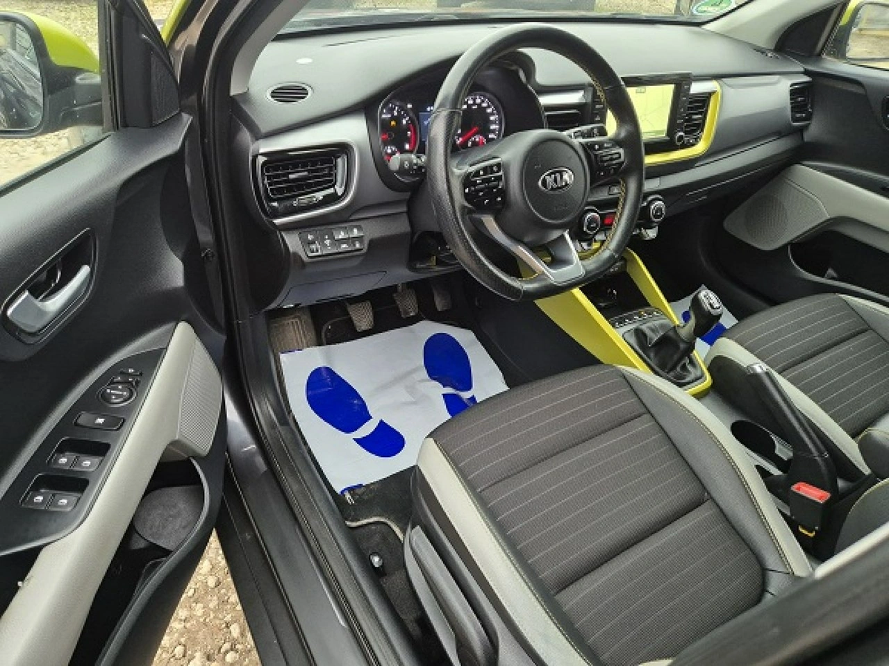 Kia Stonic - Zdjęcie 15