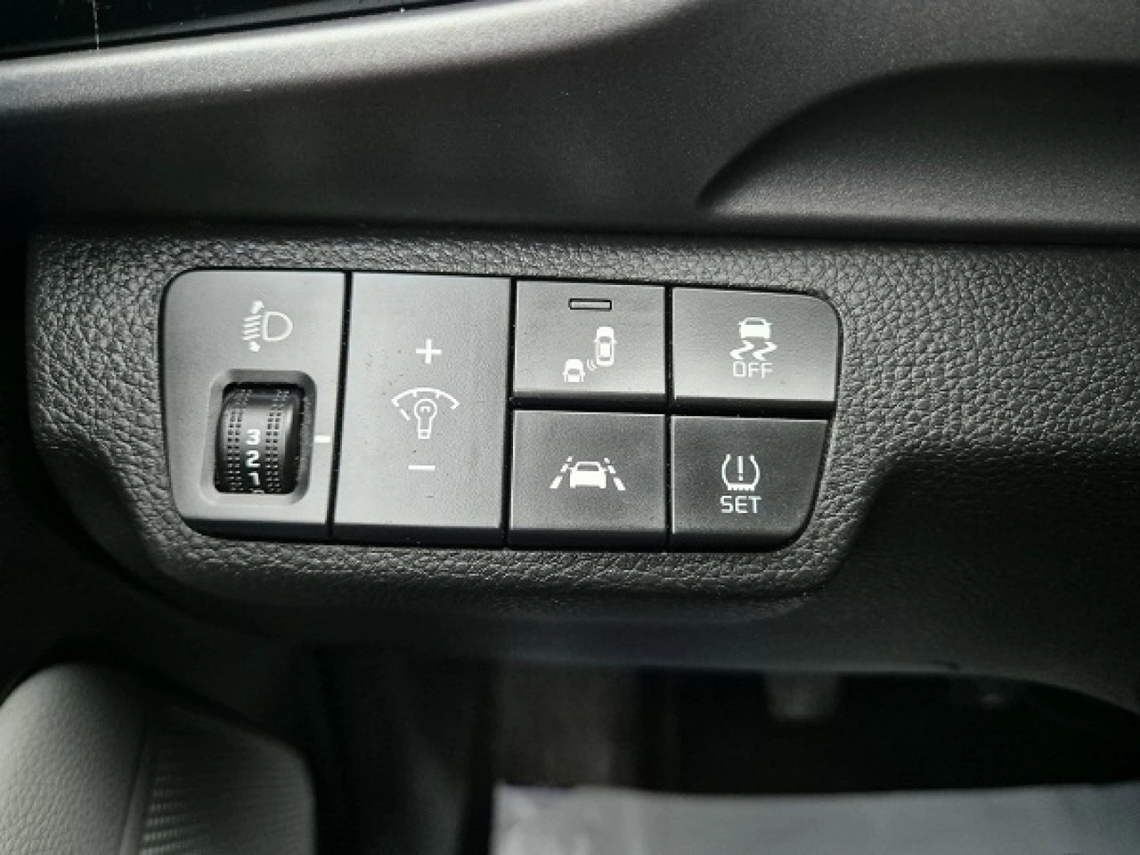 Kia Stonic - Zdjęcie 22