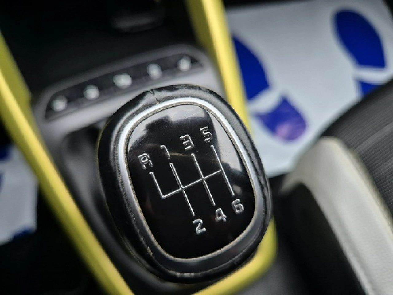 Kia Stonic - Zdjęcie 31