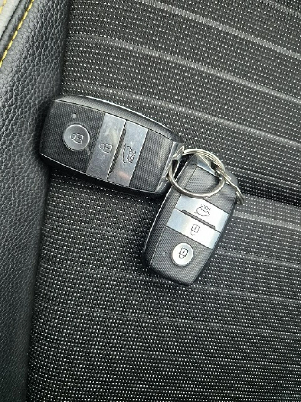 Kia Stonic - Zdjęcie 34