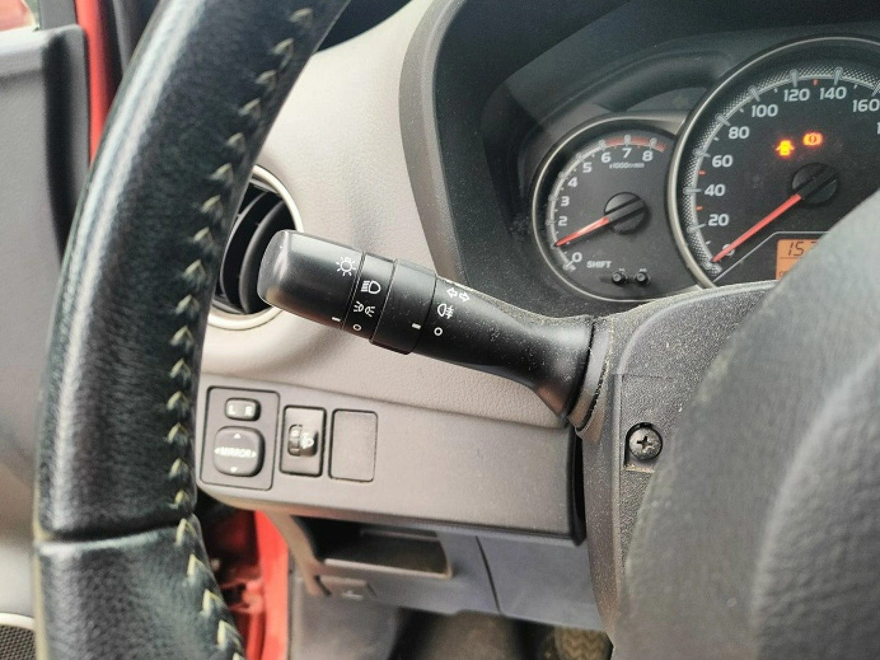 Toyota Yaris - Zdjęcie 18