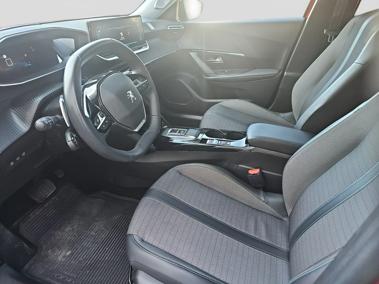 Peugeot 2008 - Zdjęcie 16