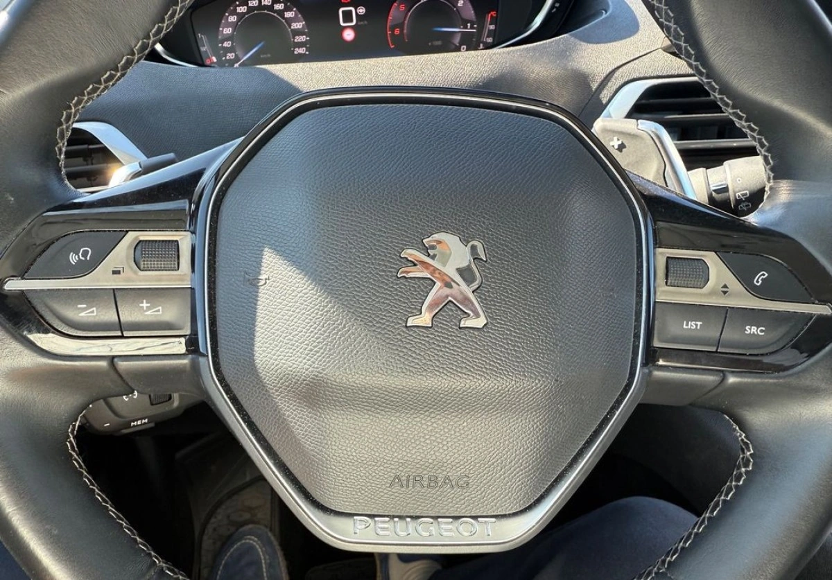 Peugeot 5008 - Zdjęcie 33