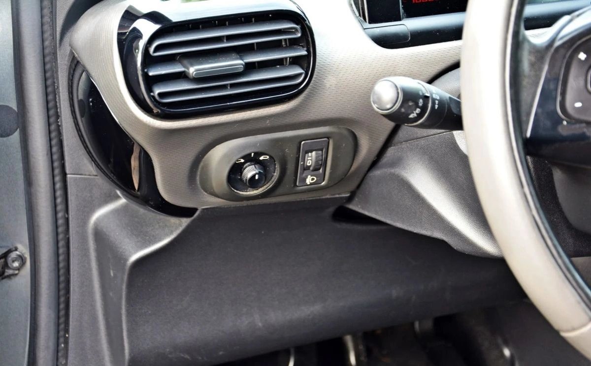 Citroën C4 Cactus - Zdjęcie 16