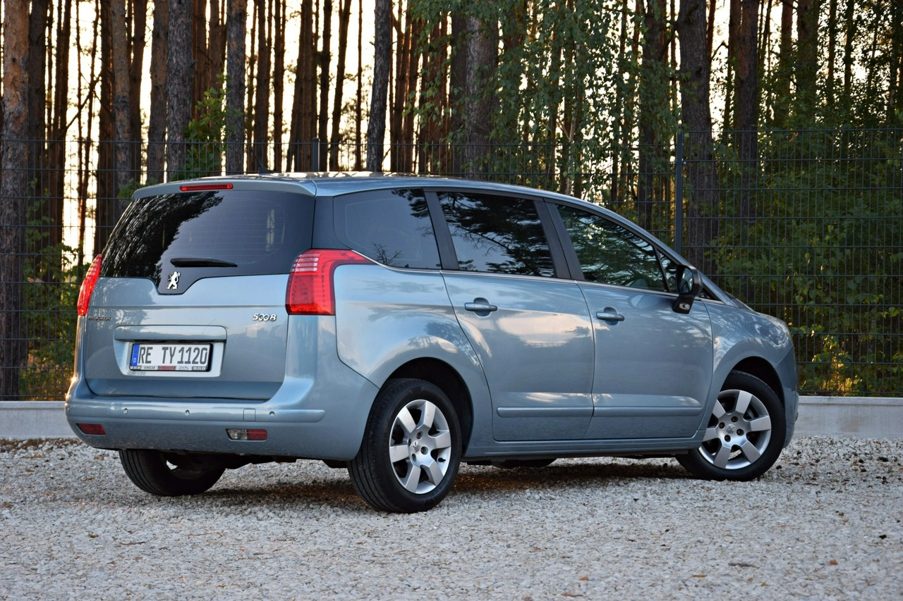 Peugeot 5008 - Zdjęcie 22