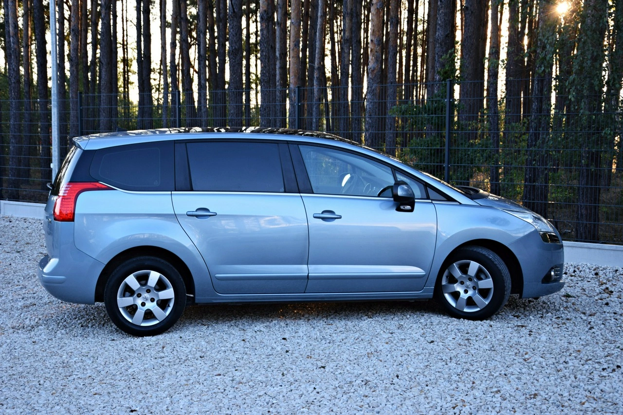 Peugeot 5008 - Zdjęcie 25