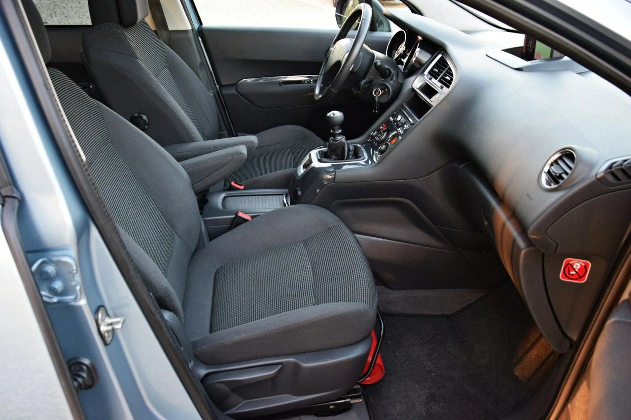 Peugeot 5008 - Zdjęcie 36