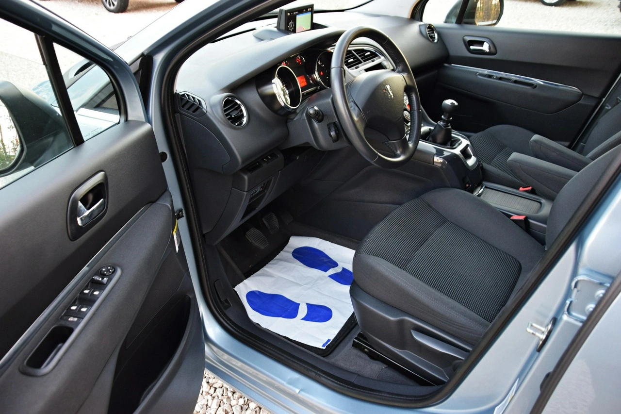 Peugeot 5008 - Zdjęcie 6