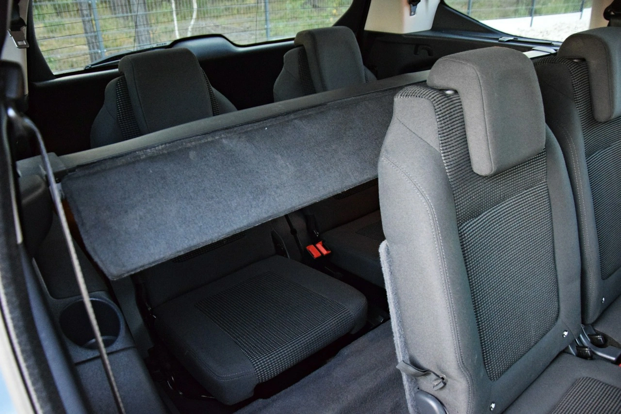 Peugeot 5008 - Zdjęcie 8