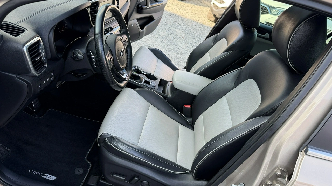Kia Sportage - Zdjęcie 25