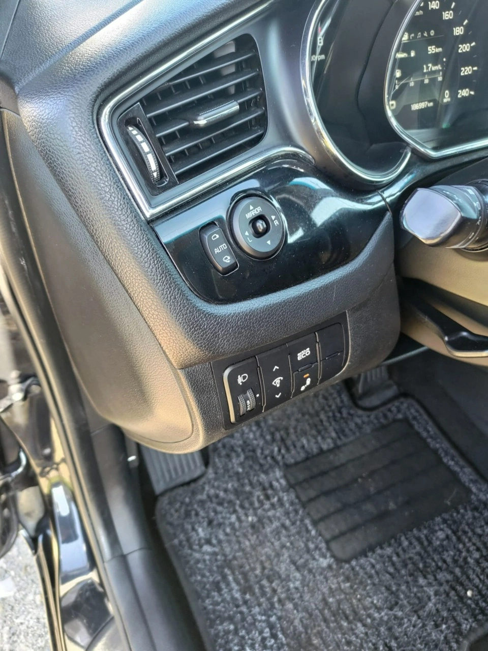 Kia Ceed - Zdjęcie 10
