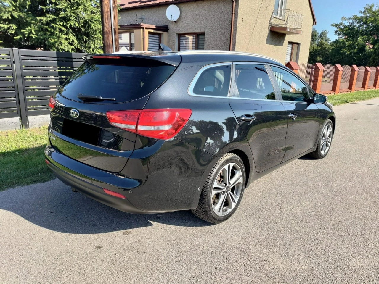 Kia Ceed - Zdjęcie 2