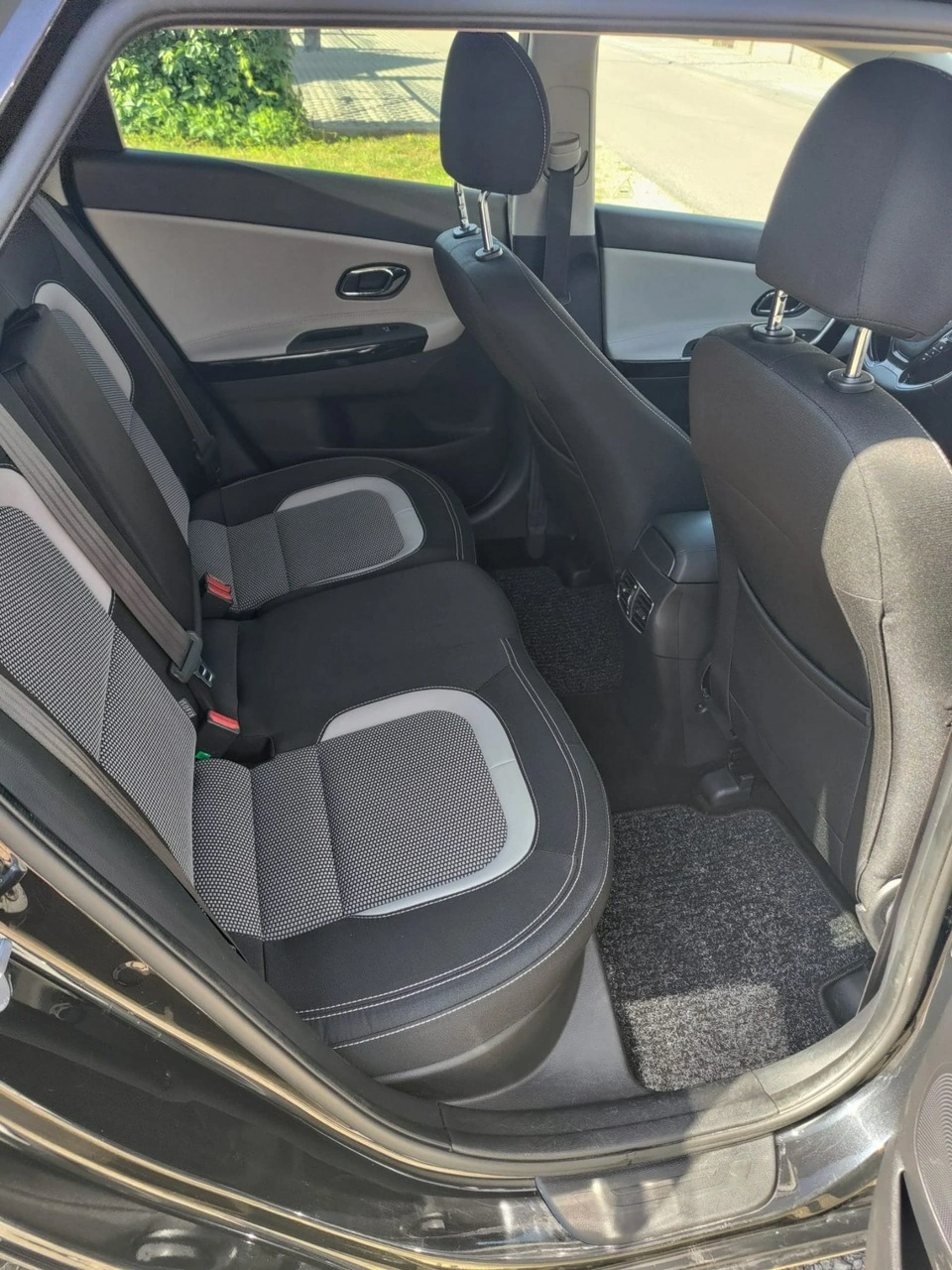 Kia Ceed - Zdjęcie 6
