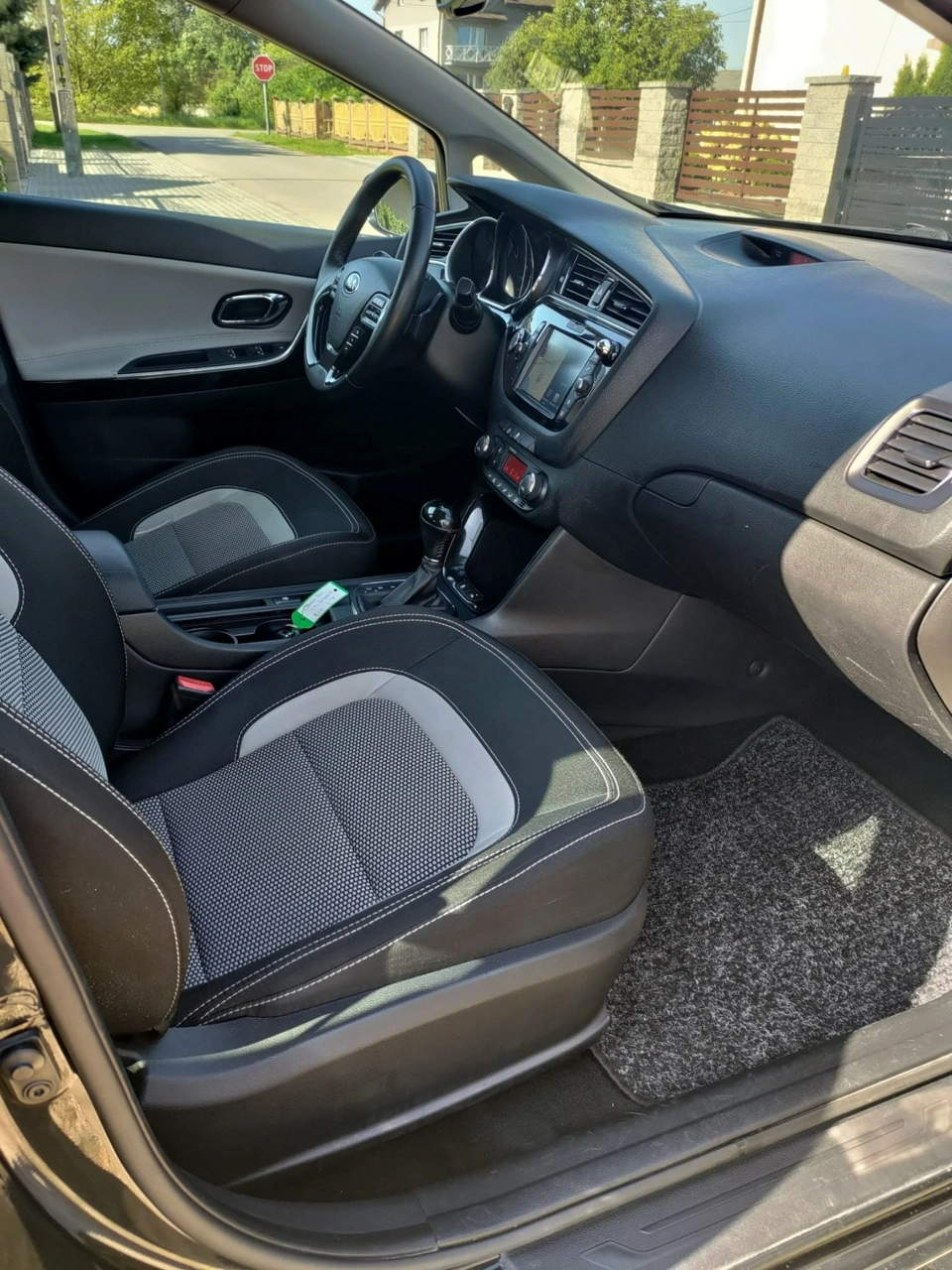 Kia Ceed - Zdjęcie 7