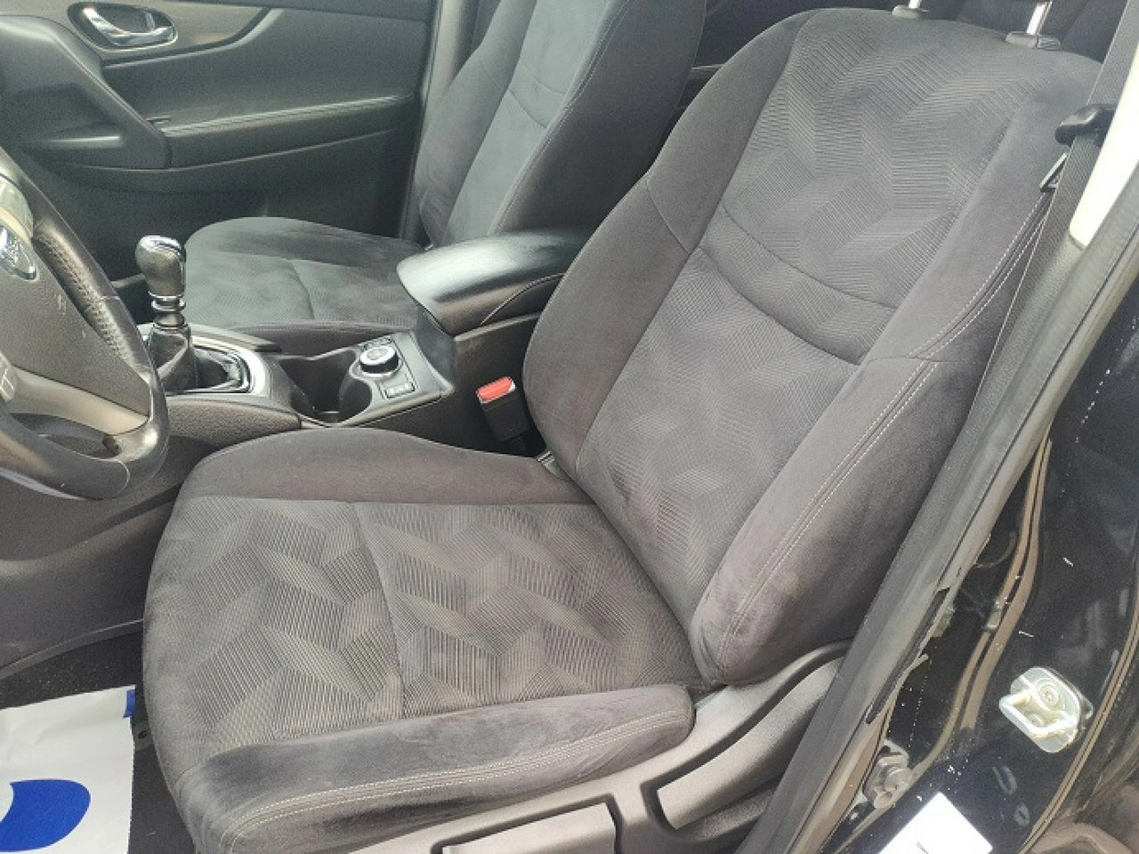 Nissan X-Trail - Zdjęcie 21