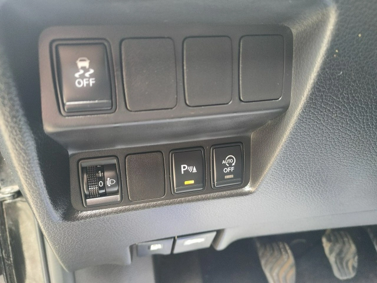 Nissan X-Trail - Zdjęcie 22